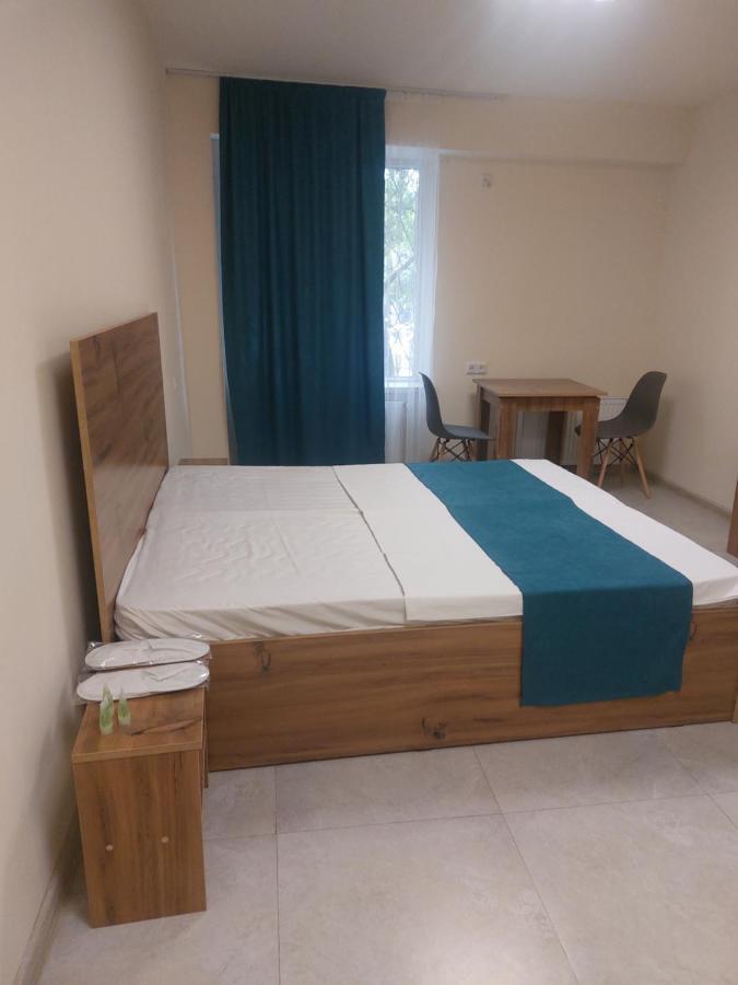 The Best Hotel-Hostel Ереван Экстерьер фото