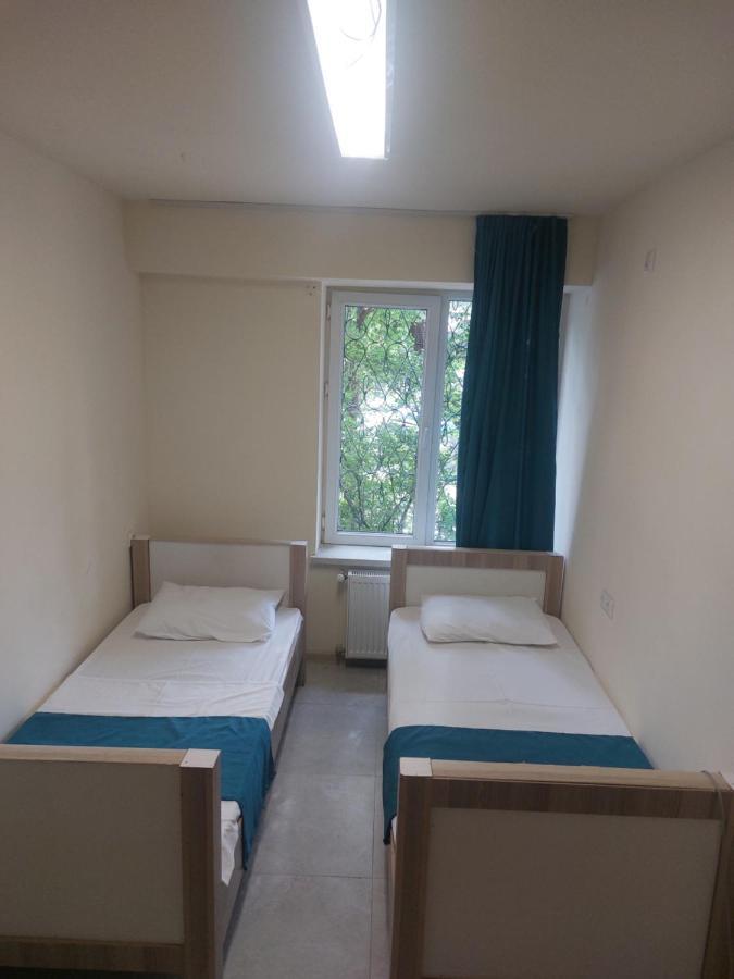 The Best Hotel-Hostel Ереван Экстерьер фото